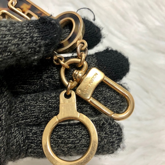 Charm/ Keychain Holder - Picture 5 of 11